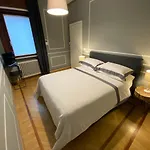 Momi Pensión